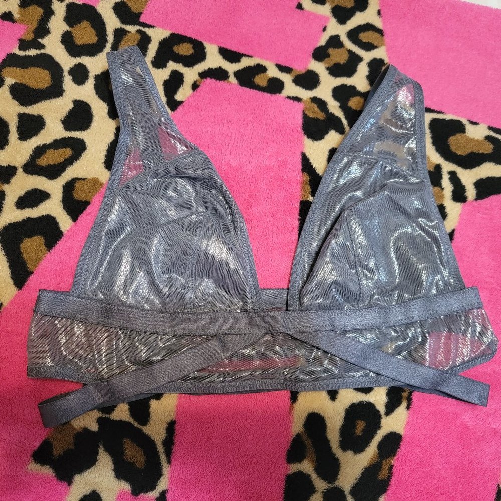 Victoria's Secret Gray Shimmer Bralette NWOT